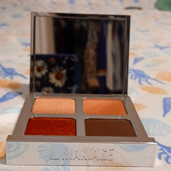 IL Makiage Color Boss Squad Multi Dimensional Eye Color Quad - Picture 3 of 3